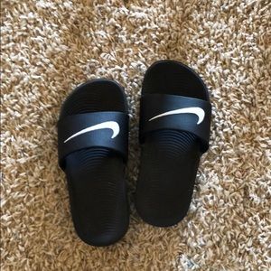 Nike slides
